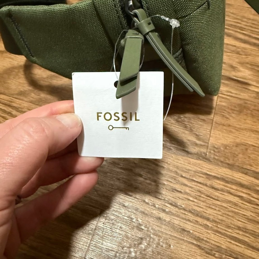 Fossil Weston Sling Bag Olive Green Canvas Crossbody Belt Bag NEW - Picture 5 of 8